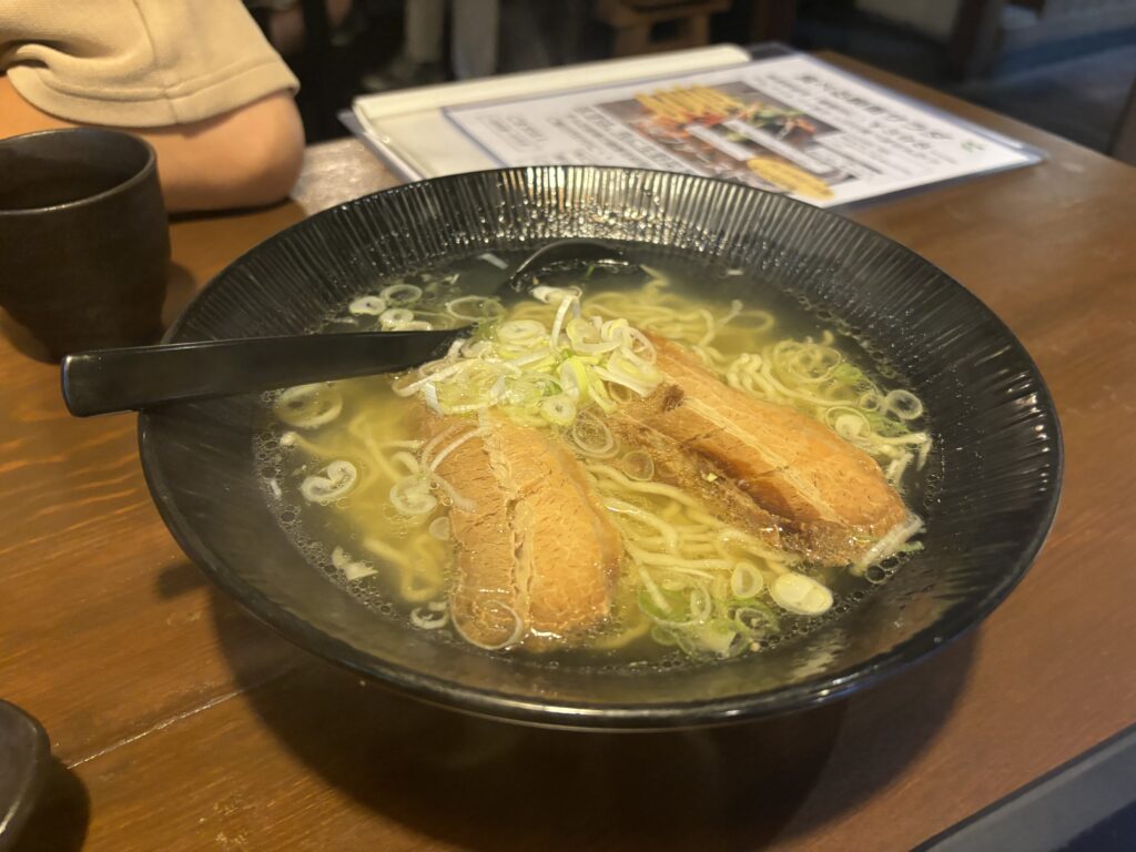 人気No.2「内モンゴル岩塩ラーメン」