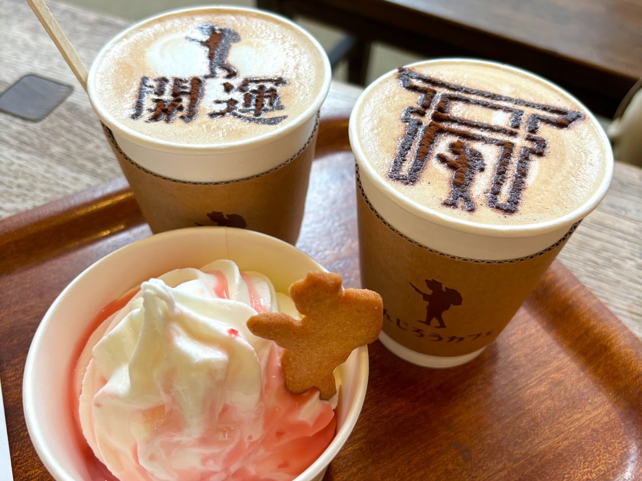 きんじろうカフェのドリンクとスイーツ