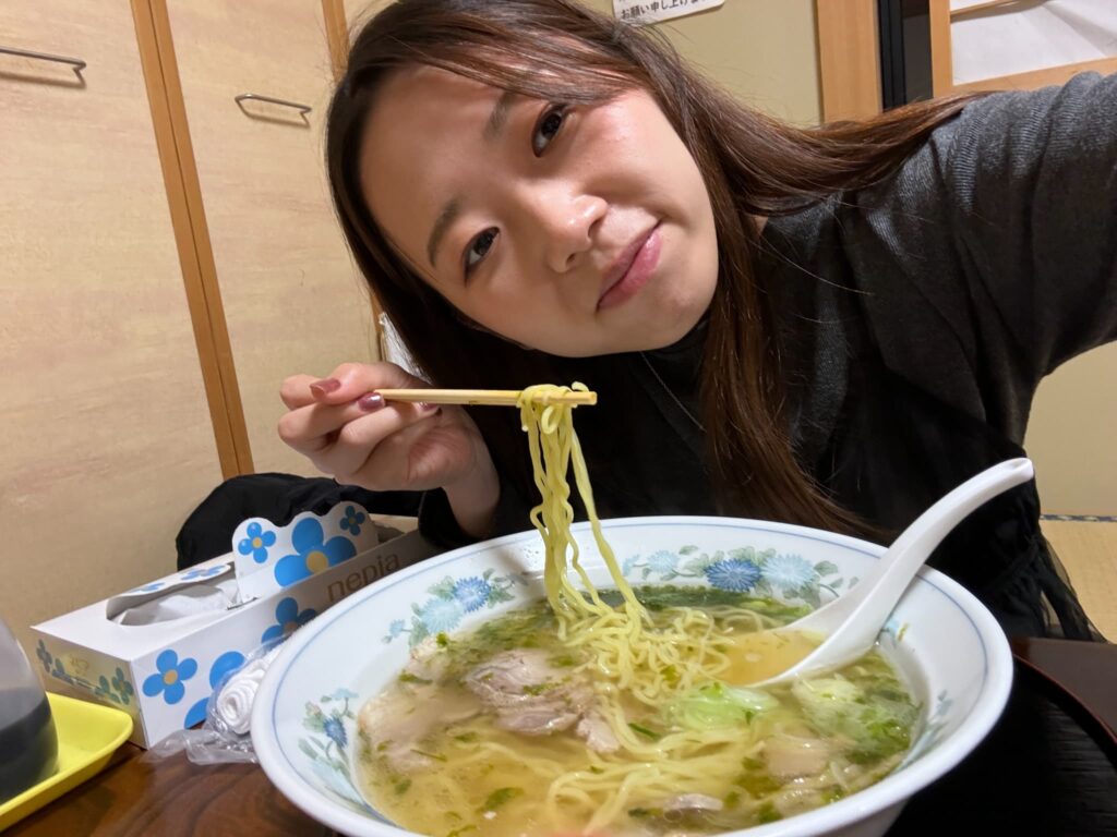 居酒屋「秀」のしょっつるラーメン900円