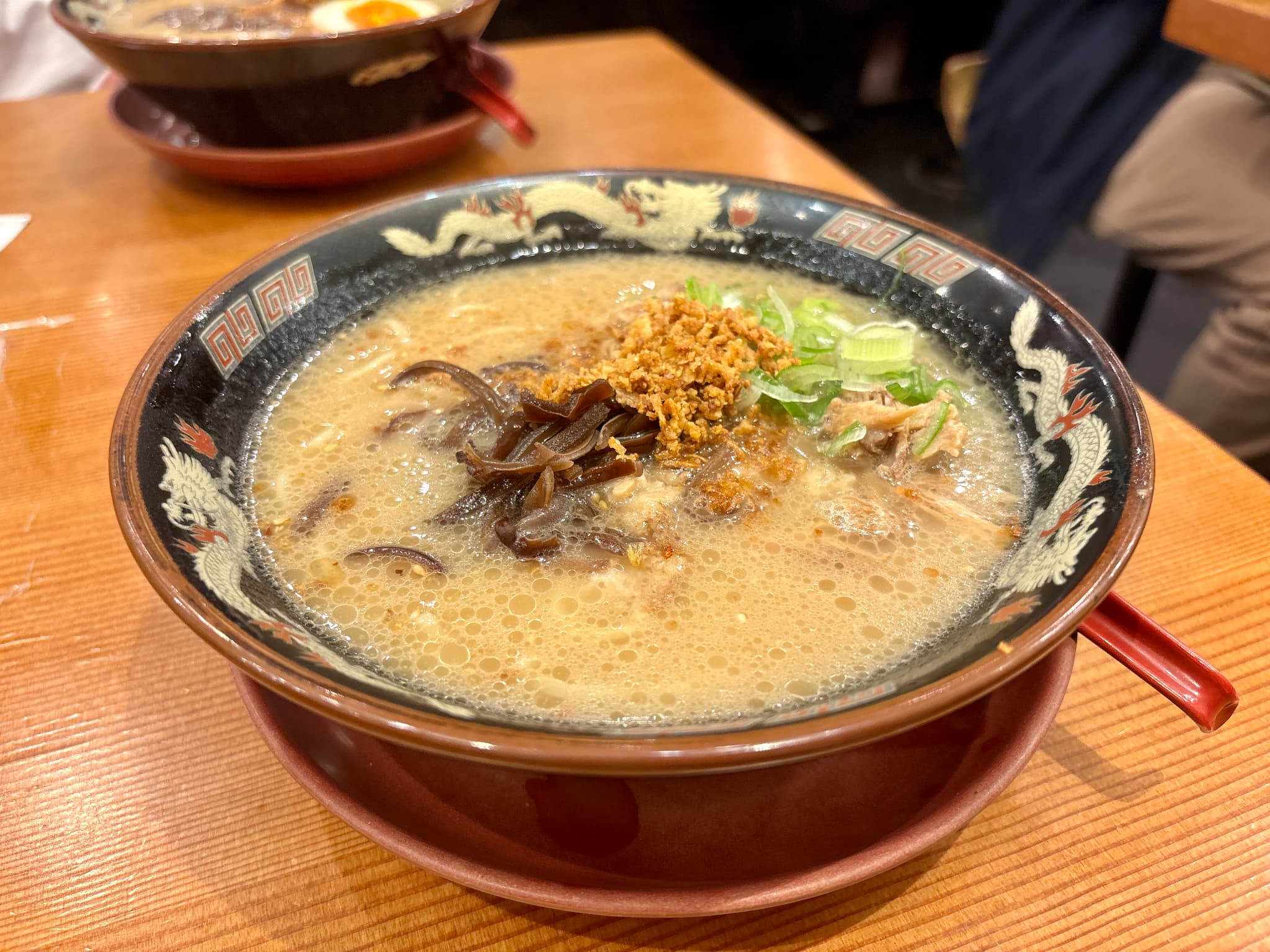 鹿児島ラーメン「豚とろ」
