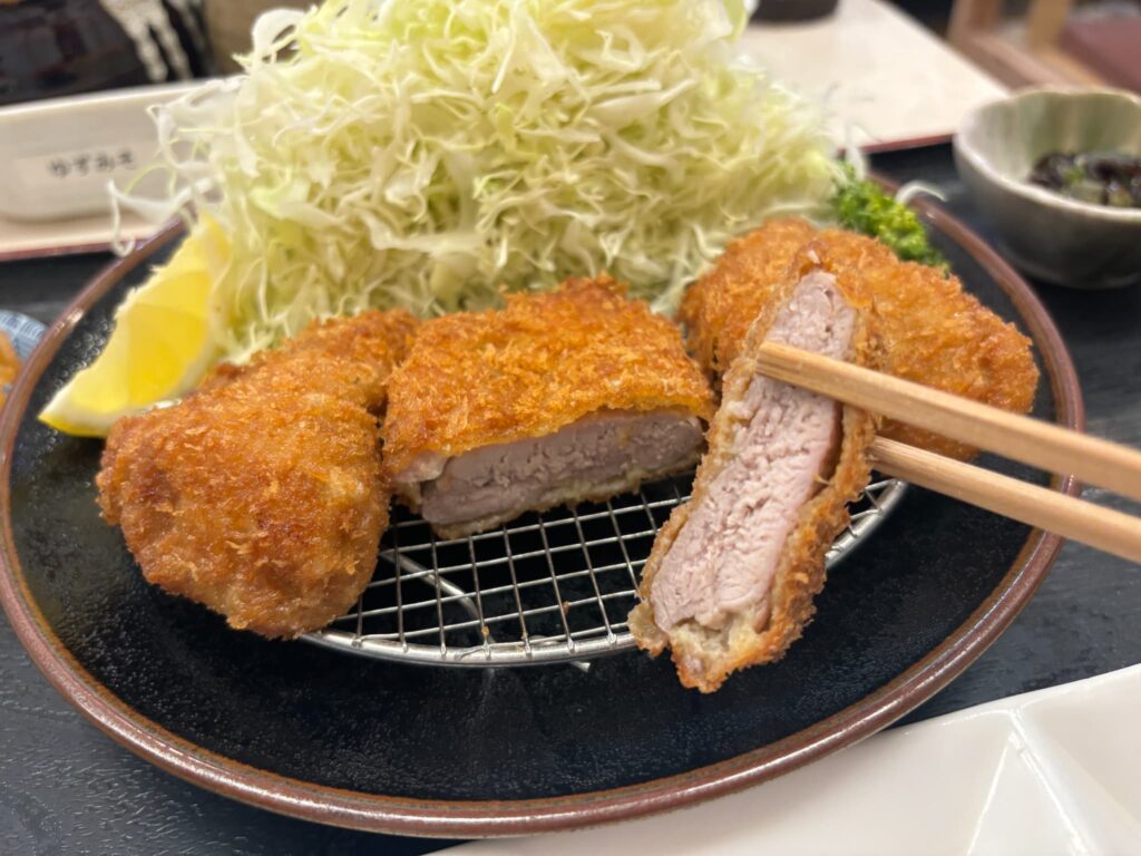 黒豚ヒレカツ定食(2,300円)120g