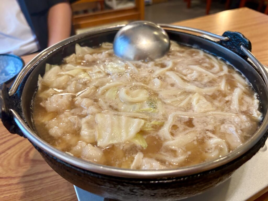 奥飛騨温泉郷の名物ホルモン鍋テッチャン