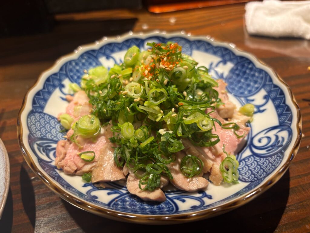 鴨たたき 九条ねぎまみれ(1,000円前後)