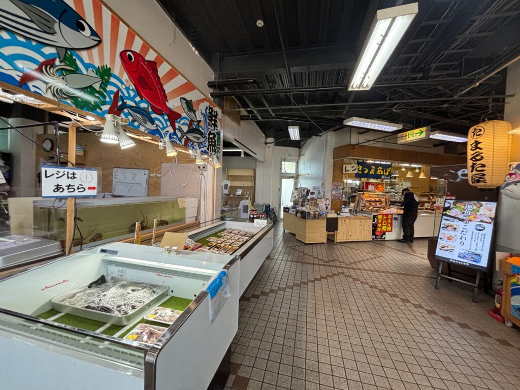 枕崎お魚センターの中の様子①