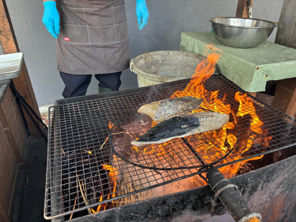 かつおわら焼きの様子